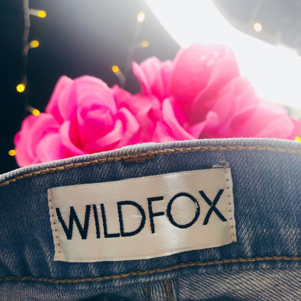🦊 Wildfox 💦 Tie Dye Distressed Shorts 26 ☀️ - Picture 5 of 8